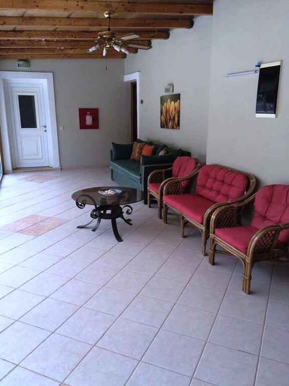 Nefeli Hotel Agios Kirykos  Luaran gambar